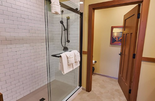 Ridgedale Condo | Labor Day Weekend 2-bedroom condo in peaceful Ridgedale BlueGreen Cliffs/Marina