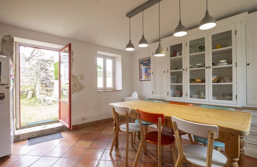 Montcuq-en-Quercy-Blanc Villa | Labouysse - A holiday home in Countryside very private