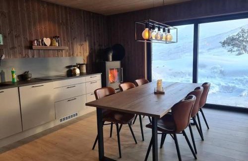 Sykkylven House | Ladebua