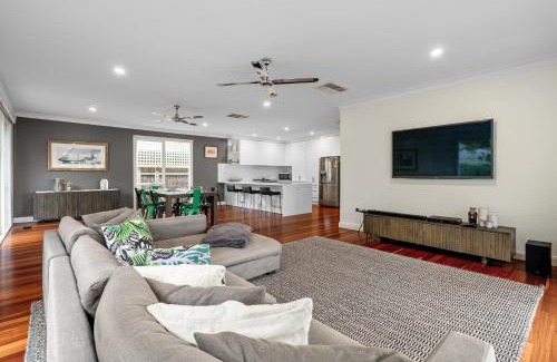 Sorrento House | Lady Nelson