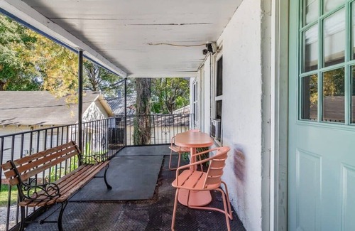 Freetown - Port Rico House | Lafayette Gem - Cozy Room in Shared Home