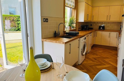 Fort William House | Laggan House in the village of Inverlochy near Fort William