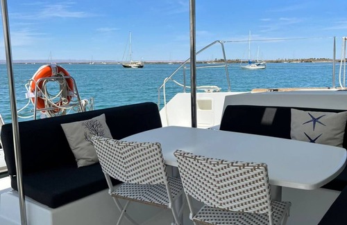 La Paz Boat Rental | Lagoon 450 F 2019 Catamaran
