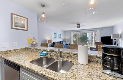Isle of Palms Villa | Lagoon Villa 29 - Close to Beach! Lagoon View!
