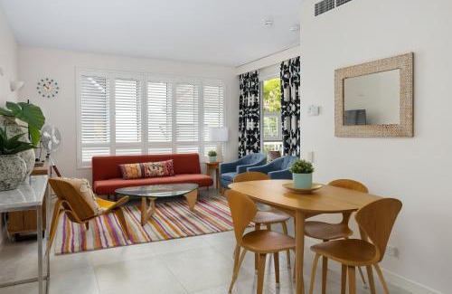 Noosa Heads Apartment | Laguna 136 Resort-Style, Steps to Beach