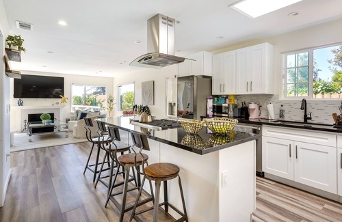 South Laguna House | Laguna Beach Escape w/Hot Tub & Ocean Views!