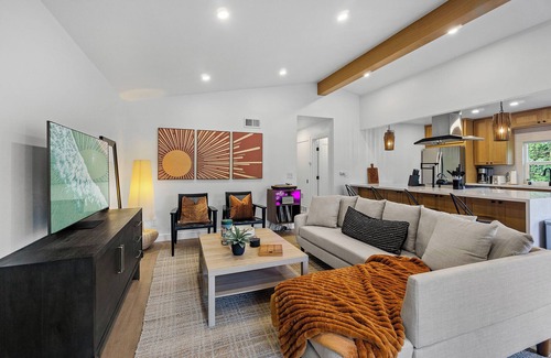 Laguna Beach House | Laguna Beach- HotTub, Ocean View, Patio, Ping Pong