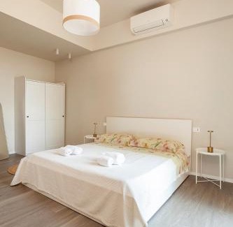 Arona Apartment | LAKE A DREAM for family free private parking