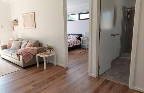 Drysdale Apartment | Lake and Railway Guesthouse