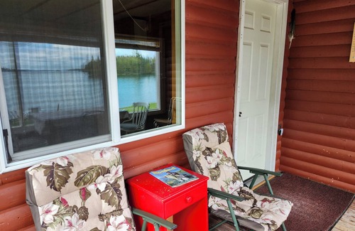 Sioux Narrows Nestor Falls Cabin | Lakefront 3-bedroom cabin on Crow Lake #4 Bull Moose Lodge