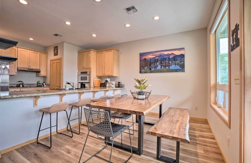 Manson House | Lake Chelan Home w/Boat Dock & Slip