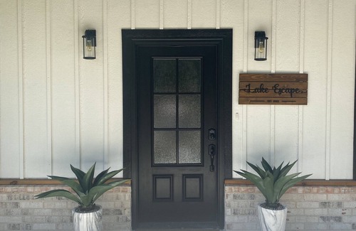 Sulphur House | “Lake Escape”- Lake House @ Lake of Arbuckle’s