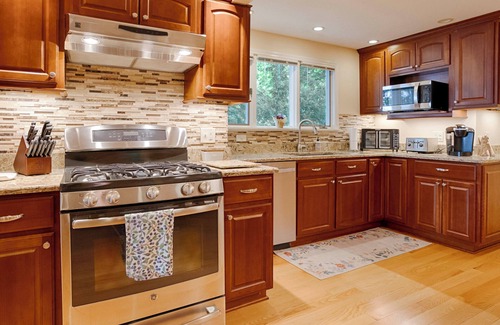 Canandaigua House | Lake Escape: The Definition of Lakefront Luxury