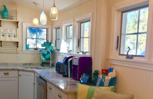 Wrentham Cottage | Lake Front Cottage/ Lake Archer In Wrentham , Perfect Location- right on water