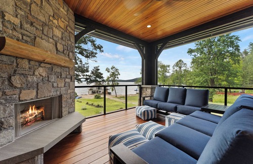 Lake George House | Lake George Luxary Lake House