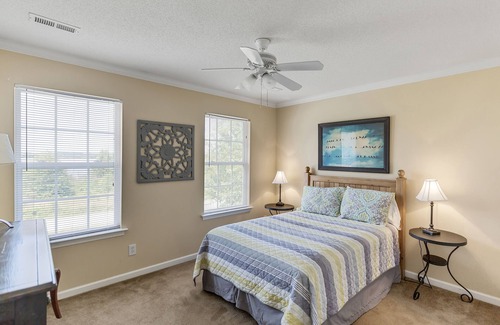 Seneca House | Lake Hartwell Home with Clemson Stadium Views