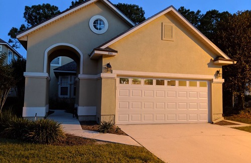 Fernandina Beach House | Lake home near the beach! Long term rental, 6 month or longer.