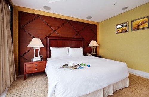 Xindian Hotel | Lake Hotel