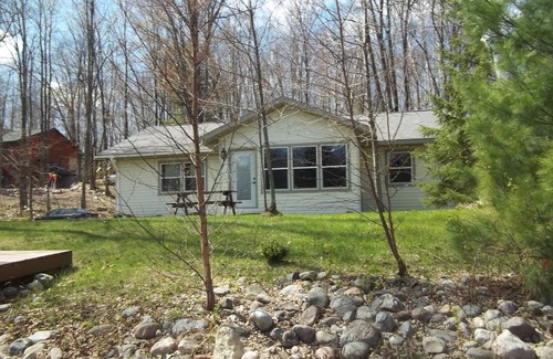 Gleason Cottage | Lake House Located in a Peaceful Quiet Bay on Long Lake