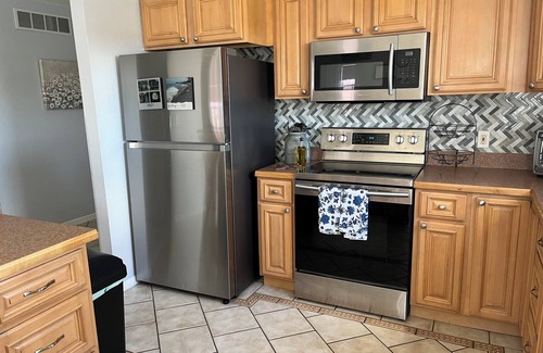 Camdenton House | Lake house with private dock near HaHa Tonka, Ballparks National Park, kayaks