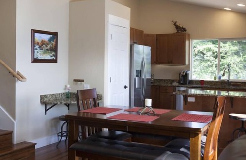 Kings Point House | Lake House with Sauna, kayaks, S.U.P.'s, snorkeling sets and boat parking