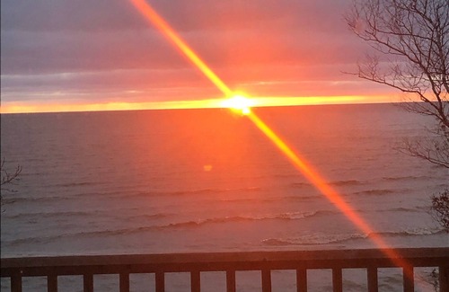 Forestville House | Lake Huron Beach Front 3 bdrm, 3 bath home - Harbor Beach/Forestville