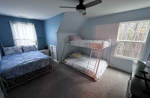 Nebo House | Lake James Mountain Getaway!