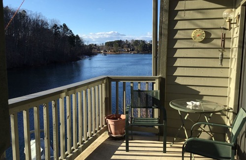 Seneca Condo | Lake Keowee Condo with Great Views! Near Clemson, Marina, Hiking, Waterfalls!