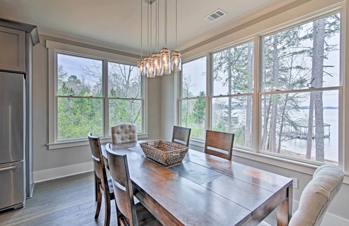 Seneca House | Lake Keowee Home with Balcony & Boat Dock!