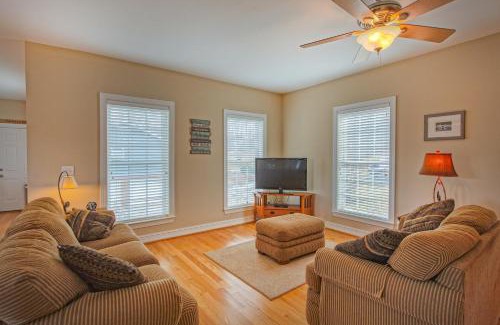 Moneta House | Lake Lover's Delight