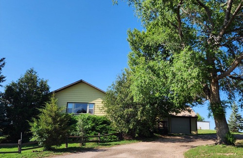 Lemoyne House | Lake Mac Lodge Ranch House - Charming 4-bedroom house in Lemoyne
