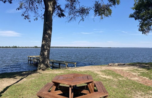 Calhoun County House | Lake Marion Lakehouse with 180° lake view