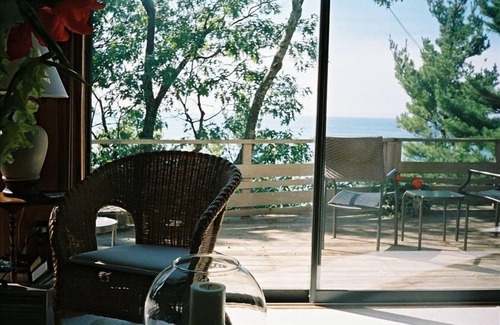 Pentwater Cottage | Lake Michigan Lake Front with Private Beach