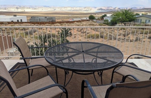 Greenehaven House | Lake Powell View Home near Antelope Canyon & Page