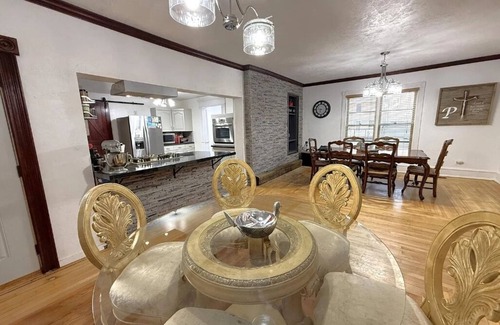 Frazee House | Lake Street Lodge