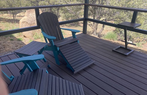 Trinidad Cabin | Lake View Cabin, Your Fall Getaway!