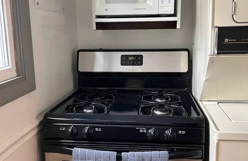 Delavan Lake Cottage | Lake view cottage on Delavan