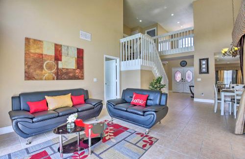 Quail Ridge House | Lake-View Home with Game Room in Orlando!