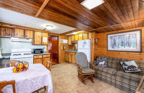 Inlet Cottage | Lake View Overlooking Beautiful 4th Lake Here at Stiefvater's Lakeside Cottages