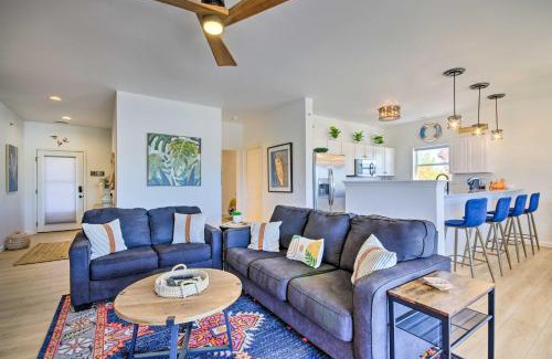 Village of Four Seasons Apartment | Lake Views and Pool Access Lake Ozark Condo!