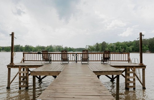 White Oak House | Lake Wateree Home W/Covered Porch, Sunset Views & Dock