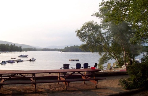 Moultonborough Cottage | Lake Winni 3 bedroom large sandy beach - use of small boats shared w/16 cottages