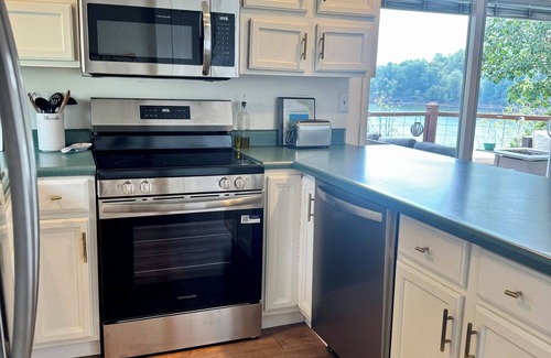 Falls of Rough House | Lakefront 3BR/2BA-Wake Up to Views, Private Master Suite, Deck & Firepits!