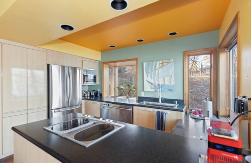 Lakeside House | Lakefront Architect Home, Private Assn Beach Below, 5 Decks