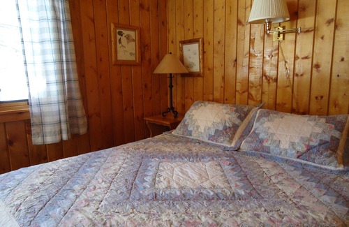 Jackson Hole Cottage | Lakefront Cabin 20 miles from Jackson, near Grand Teton National Park