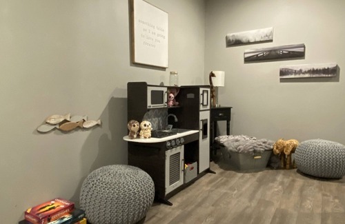 New Auburn Cabin | Lakefront Cabin… newly remodeled, full access to all your recreational needs!