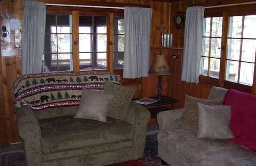 Park Falls Cabin | Lakefront Cabin- Pike Lake Chain - 20 Mins. West of Minocqua