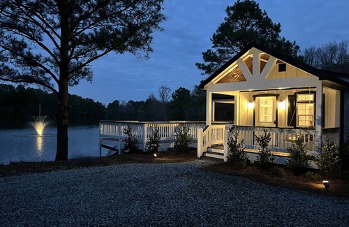 Benson Cabin | Lakefront Cabin