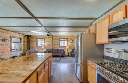Park Rapids Cabin | Lakefront Cabin w/Boat Dock in Park Rapids