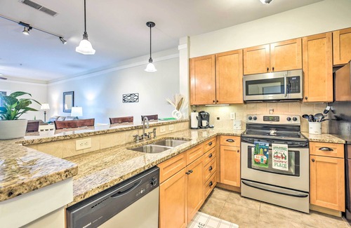 Talladega Condo | Lakefront Condo w/Community Pool & Boat Dock